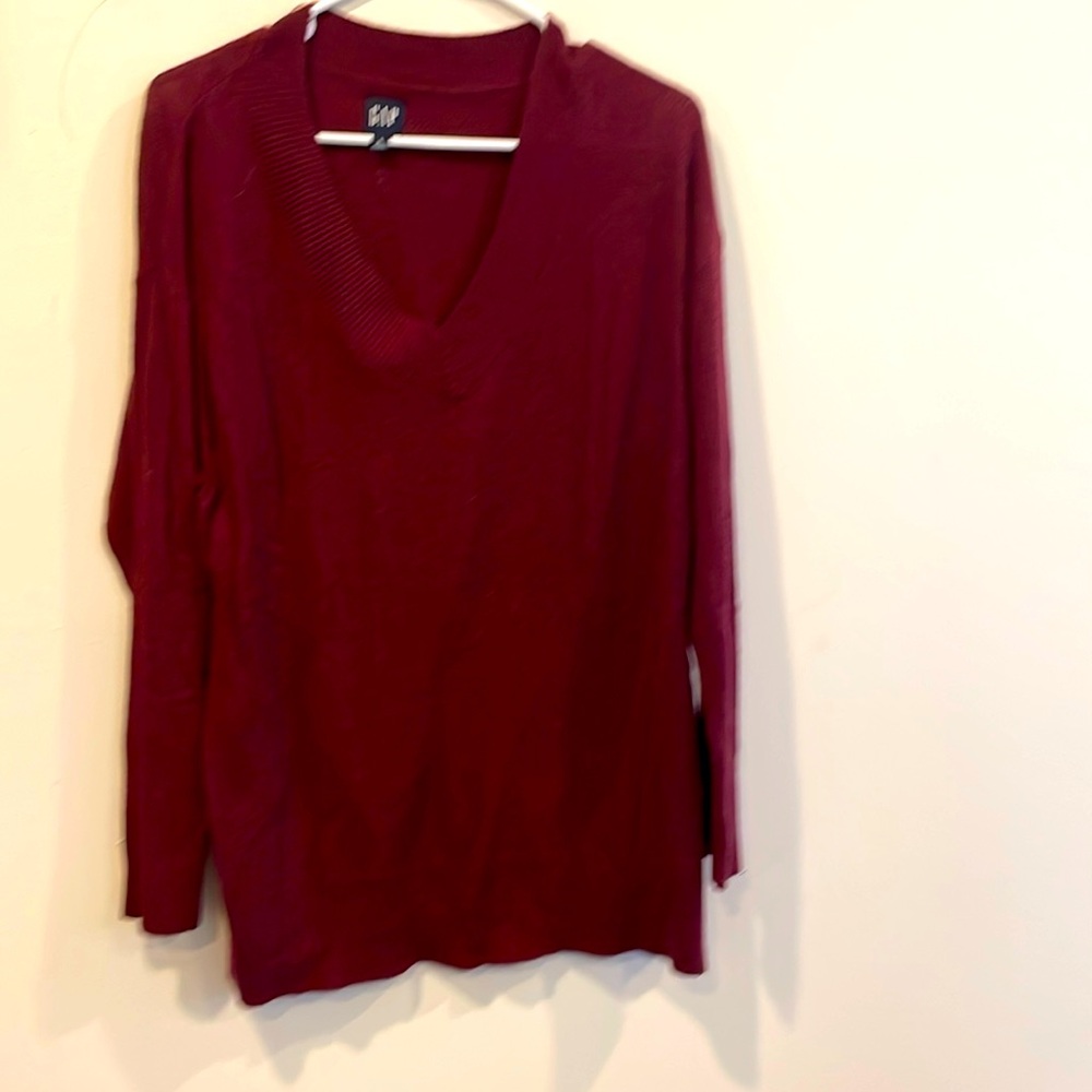 Gap waffle tunic length burgandy v neck sweater L